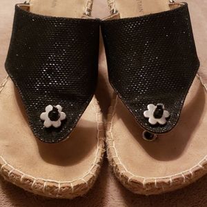 White Mountain black sparkling wedge sandals size
